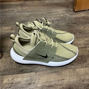 Nike AD Running shoes olive green.